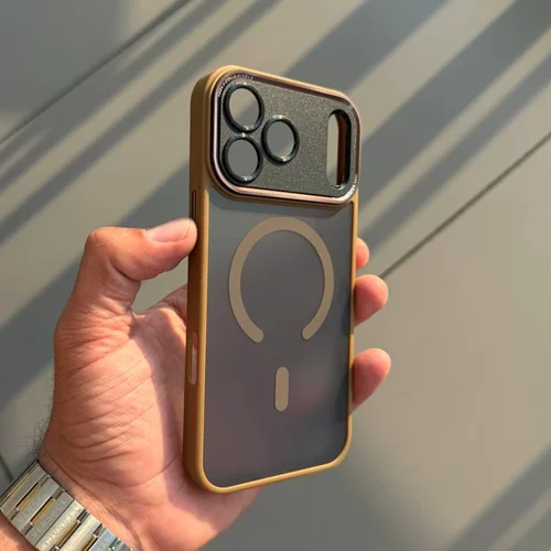 pixels case (قهوه ای )  c4679