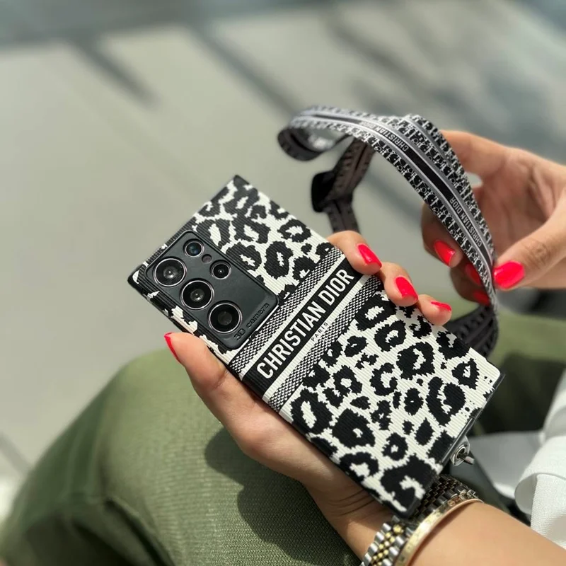 قاب کریستیان دیور Christian Dior پلنگی گوشی سامسونگ A12