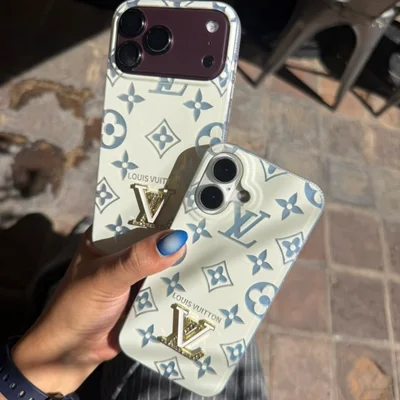 LV hologram c4674