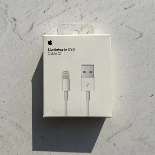 litghtnin to usb (2m) c4301